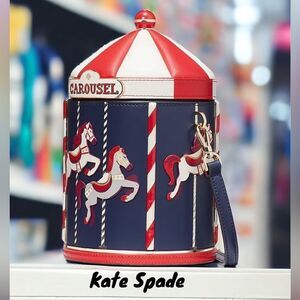 KATE SPADE NEW IN PACKAGING WINTER WONDERS 3 D CAROUSEL CROSSBODY BAG LEATHER
